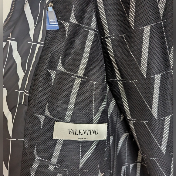 Valentino Hooded Jacket - Picture 4 of 6